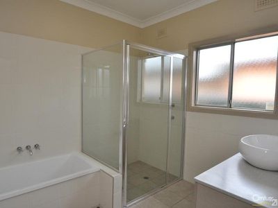20 Lovett Avenue, Dubbo