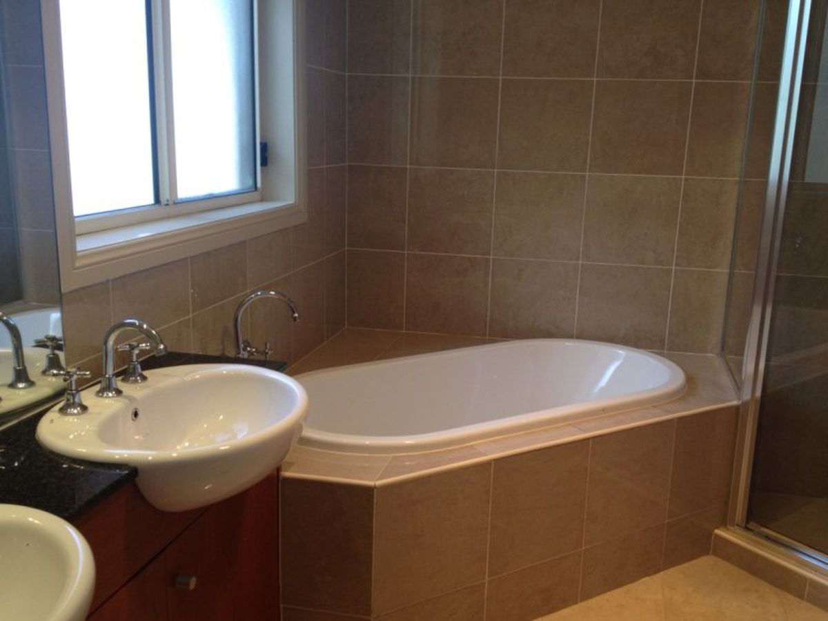1 / 11 Harrington Avenue, Castle...