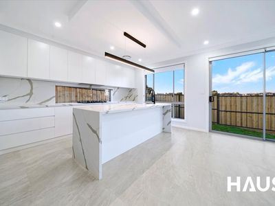 3 Oasis Way (Rousehill Heights), Box Hill