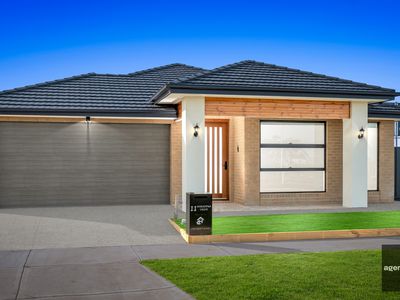 11 Paradoxa Drive, Tarneit