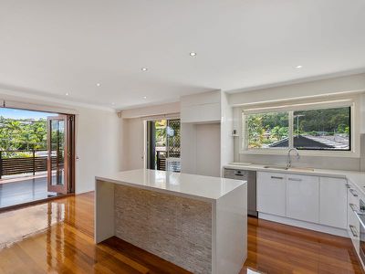 66 Rholanda Crescent, Springwood