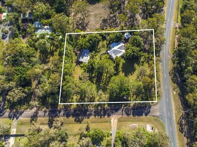 10 Wattlebird Drive, Doonan