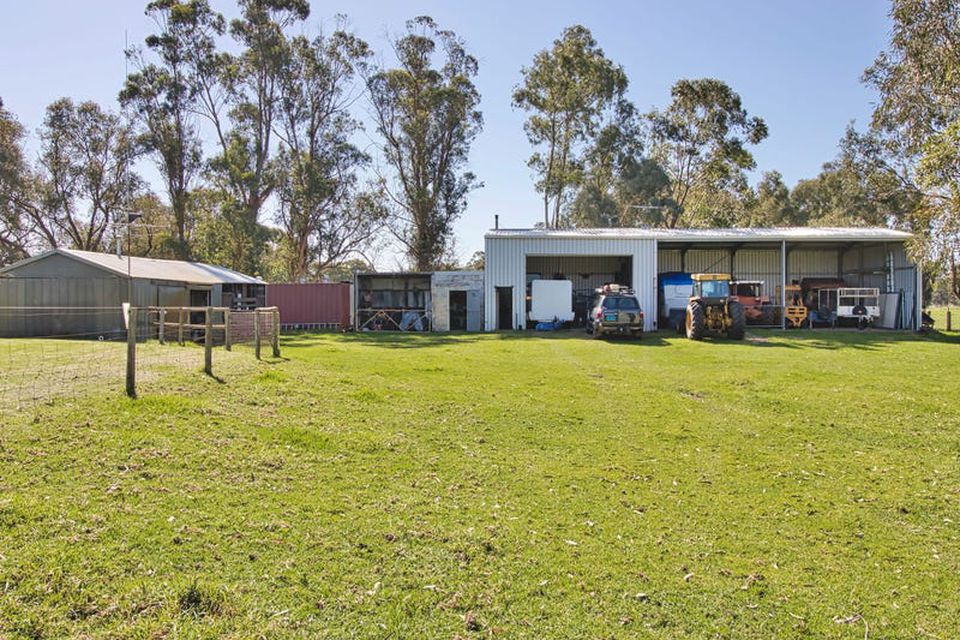 310 Young Road , Baldivis