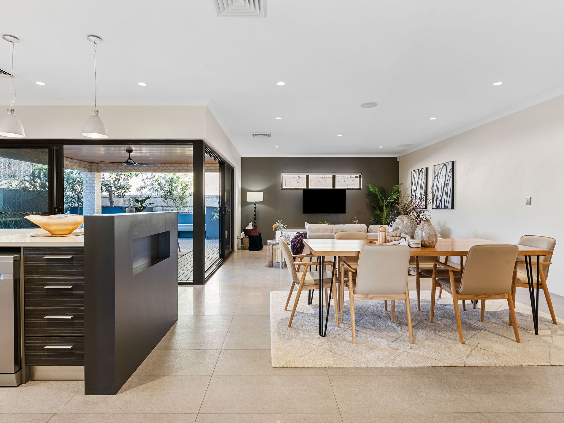 404 Kingsway, Landsdale