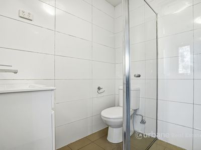 13 / 8 Marlborough Road, Homebush West