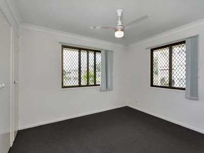 5 Eileen Street, Booval