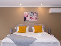 6 Hampton Close, Carindale
