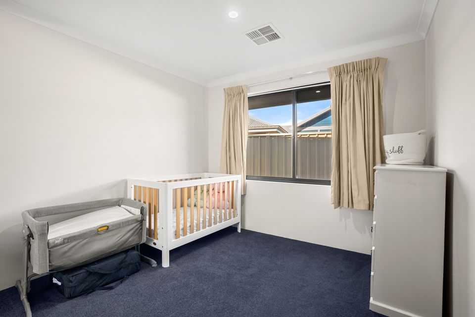 3 MIKADO RISE, Madora Bay