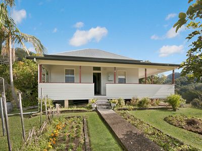 469 Middle Pocket Road, Middle Pocket