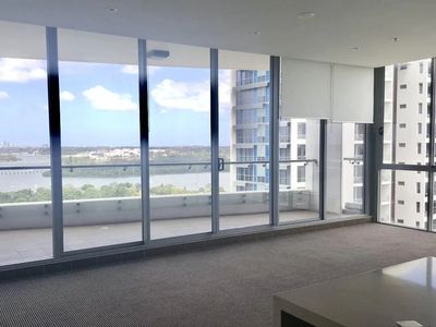 2006 / 87 Shoreline Drive, Rhodes