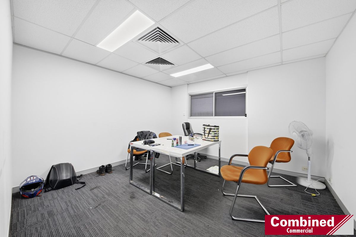 1 & 2 / 2 Samantha Place, Smeaton Grange