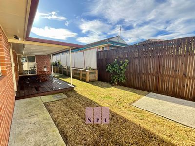 38A Decora Crescent, Warabrook