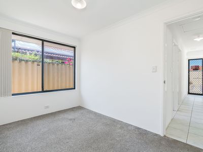 31 Chipperton Road, Bertram