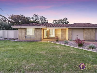 15 Kettering Way, Huntingdale