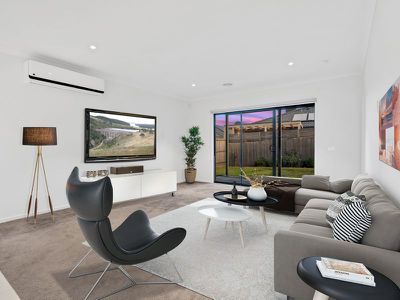 11 Grande Belmond Avenue , Clyde