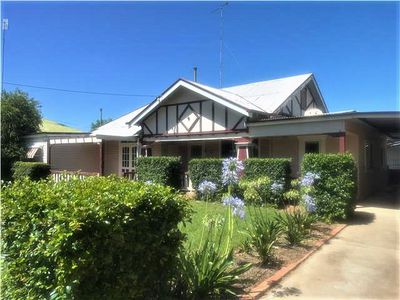 36 Victory Street, West Wyalong