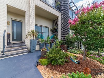 6 Macandie Street, Casey