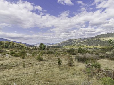 170 Russell Road, Lonnavale