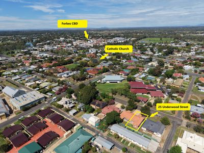 25 Underwood Street, Forbes