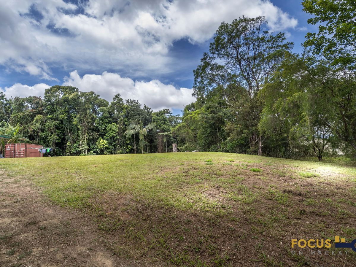 10 Howie Street, Eungella