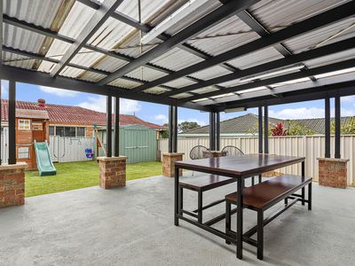 2 Sawtell Street, Albion Park