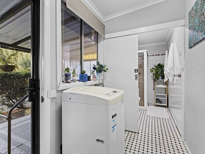37 Fifth Street, Weston