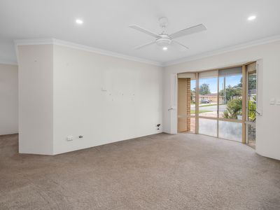 6 Chidley Place, Rockingham