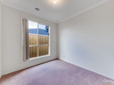 11 Doonie Way, Pakenham