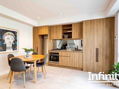 4 / 9 LORD STREET, Newtown