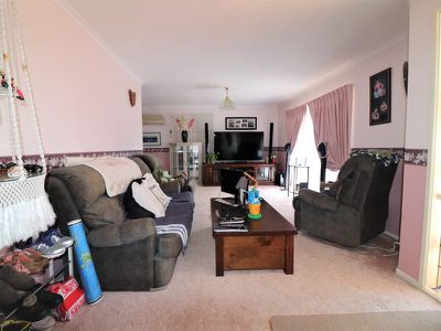 28 Monash Dr, Seymour