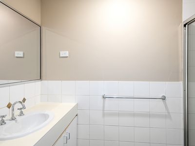 4 / 153 Addis Street, West Lamington