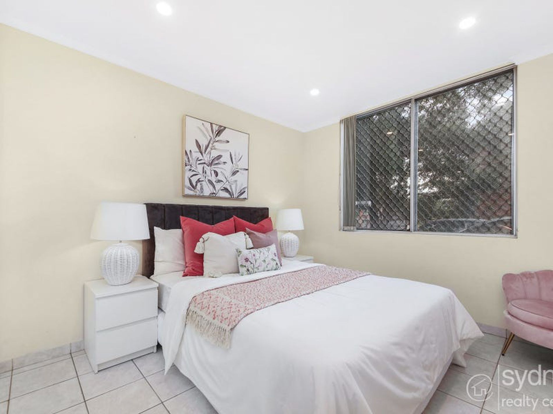 2 / 28 Evans Avenue, Eastlakes