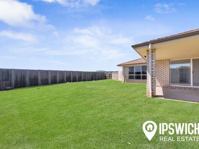 1 Peregrine Drive, Lowood