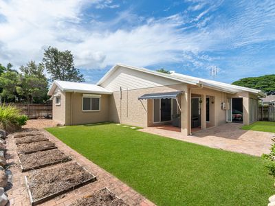 9 Cashmere Court, Annandale