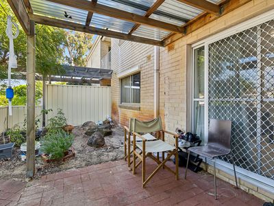4 / 22 Chester Avenue, Dianella