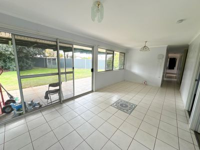15 Windsor Circle, Kingaroy