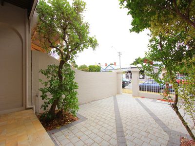 220 Brisbane Street, Perth