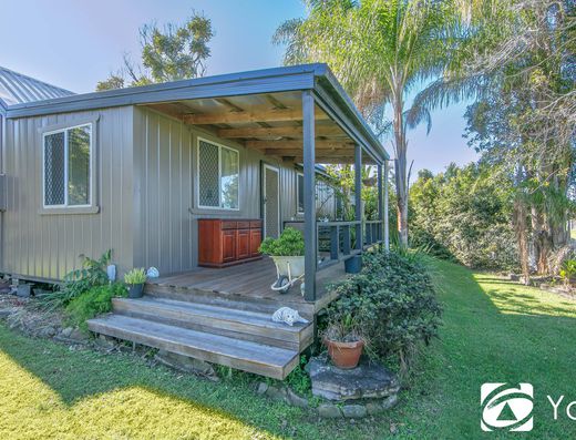 4 Bedroom Home Plus Shed