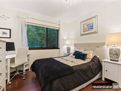 5 / 168 Mounts Bay Road, Perth