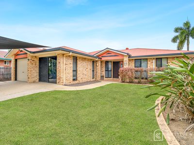 10 Vassallo Drive, Glenella