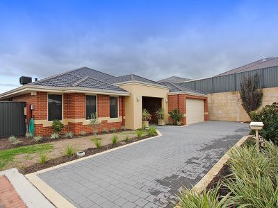 12 Yarwood Nook, Aveley