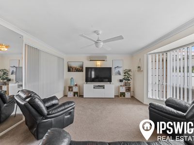 11 DAWSON COURT, Collingwood Park