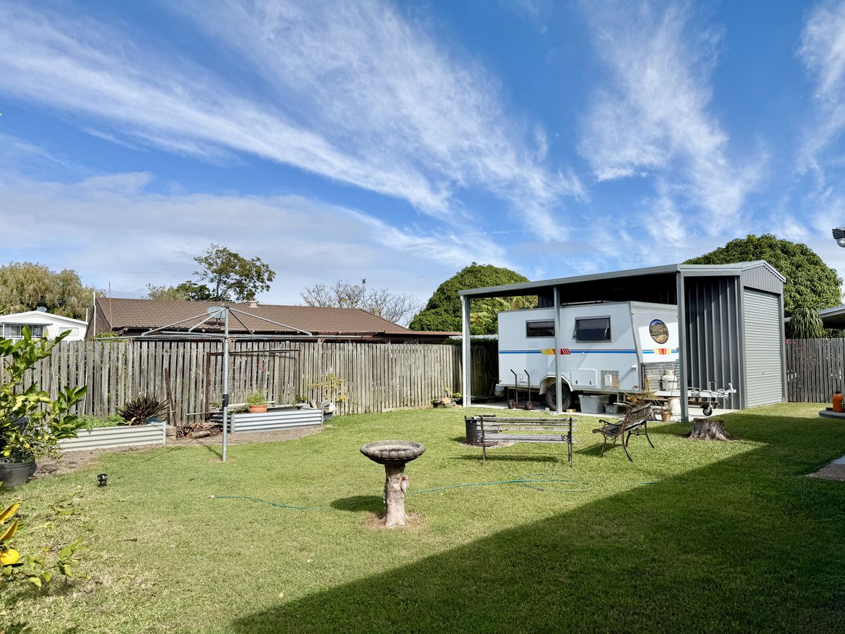 24 South Street, Urangan