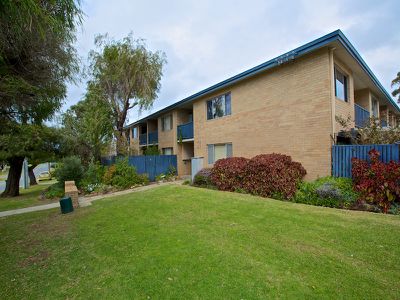 9/21 Ventnor Street, Scarborough