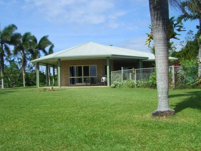 8 Buhmann Street, Cooktown