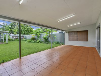 4 Harper Close, Manunda