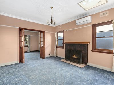 40 Lomond Terrace, East Geelong