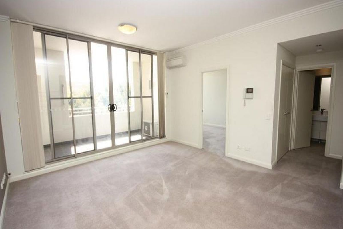 218 / 21 Hill Road, Wentworth Point