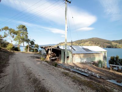 7161 Channel Highway, Gardners Bay
