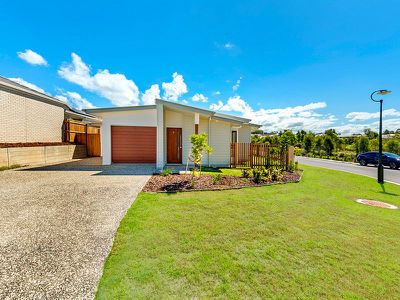 2 / 25 Salzburg Road, Pimpama